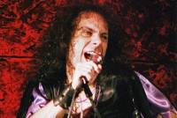 9 Ronnie Black Sabbath live